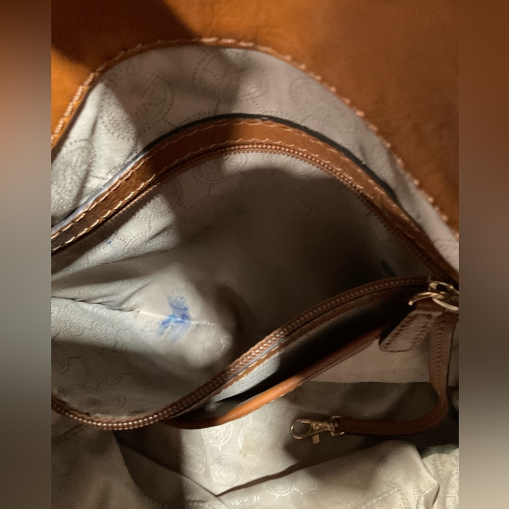 MICHAEL KORS HAMILTON LOGO TOTE WITH SHOULDER STRAP IN VANILLA - Picture 9 of 12